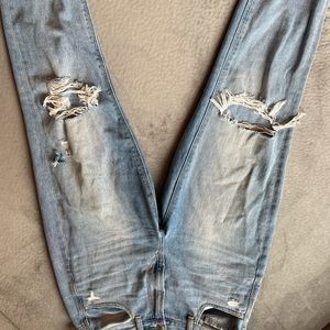 American Eagle mom jeans